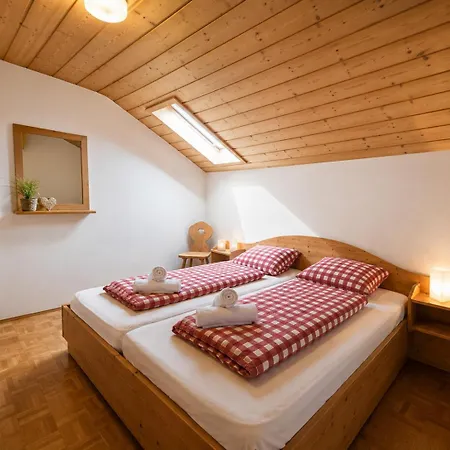 Braunhof Farm stay *